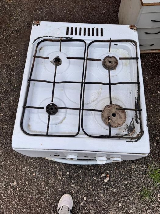 Газовая плитаа.