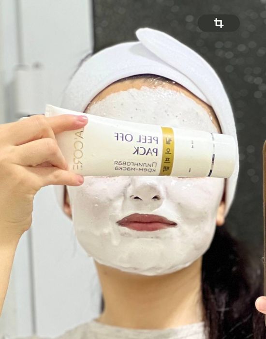 Oqartiruvchi krem. Koreya mahsuloti original. Kremi toza yuzga masajni