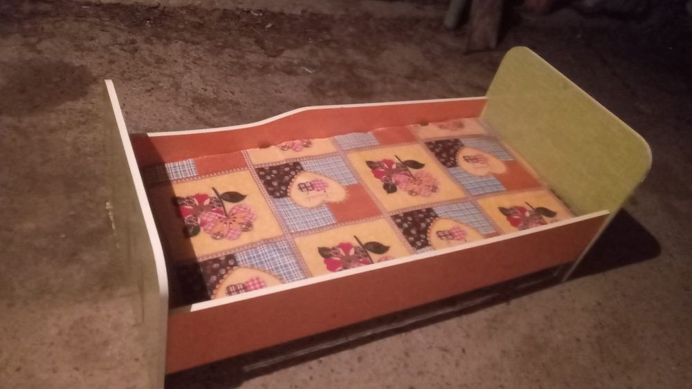 Кроват сатылады детски