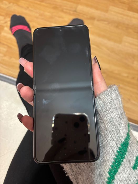 Samsung flip 5 256 GB