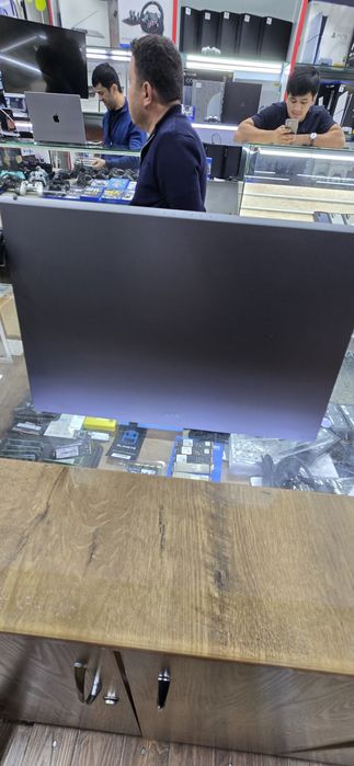 Acer Aspire 5 (A515-57)