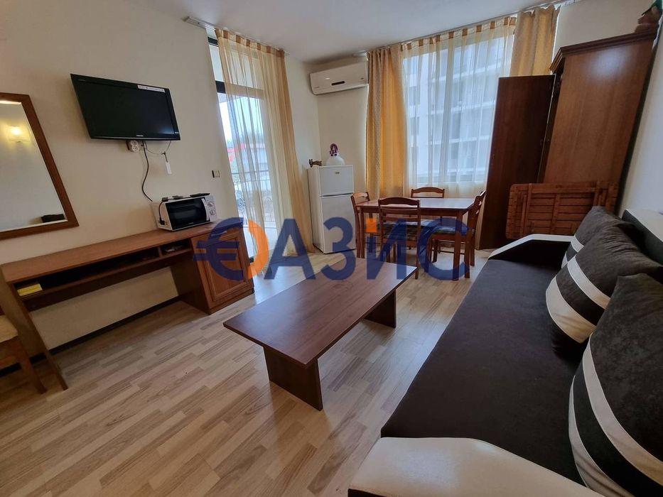 Продава се Тристаен апартамент в к.к. Слънчев бряг - 80 кв.м за 606 €/кв.м - Снимка #12