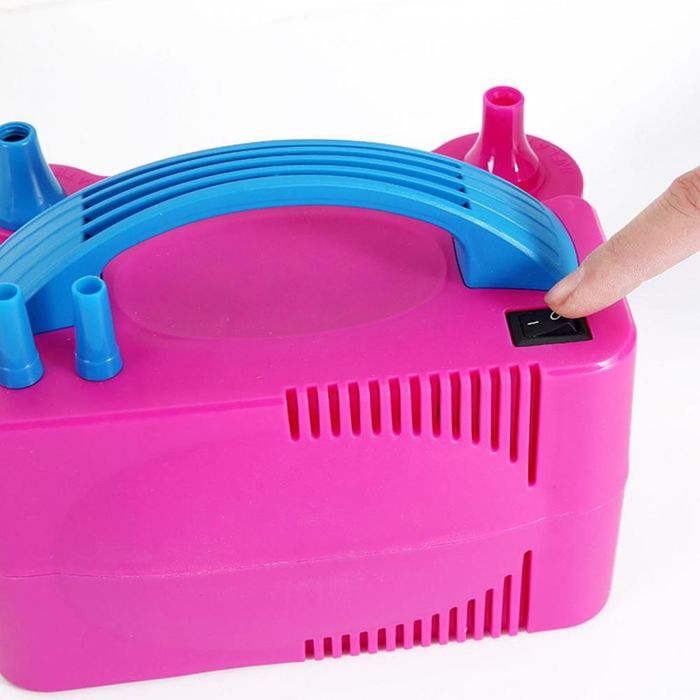 Электрический насос для воздушных шаров с двойными отверстиями.