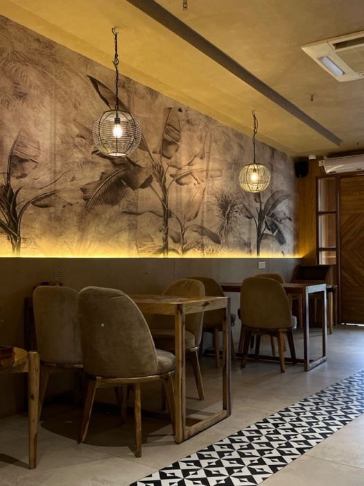 Художник, декаротор .