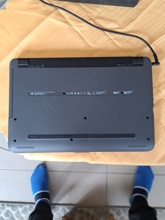 Laptop HP 15.6 inchi
