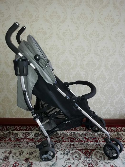 Продаю детскую коляску