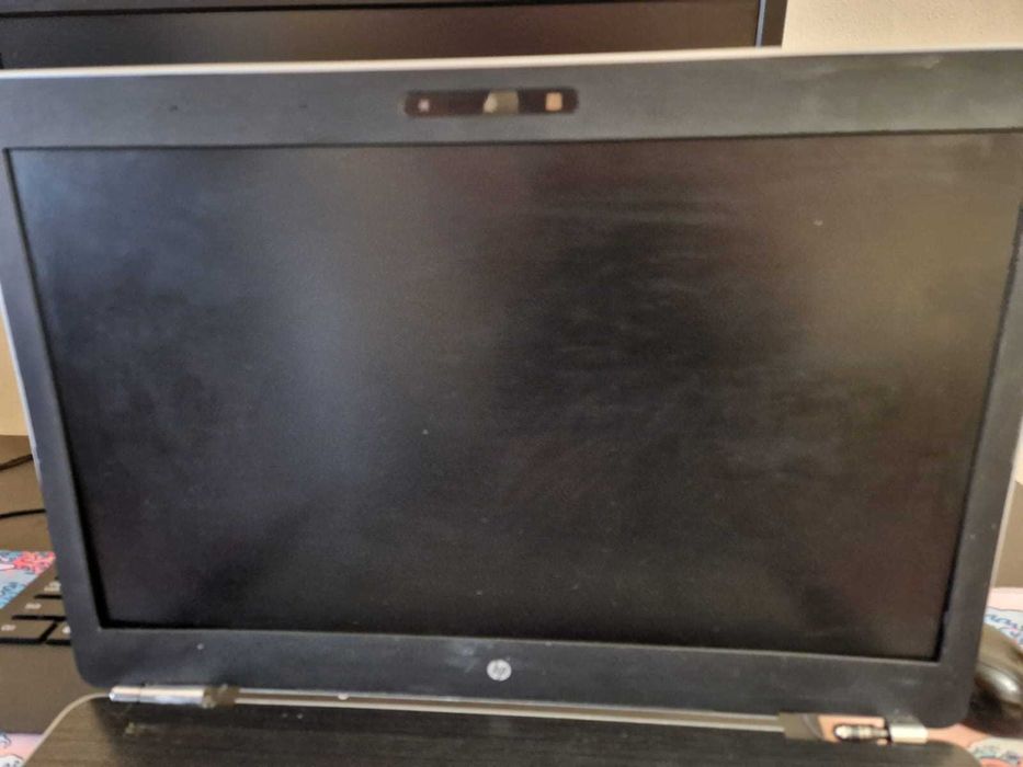 Ноутбук HP(бу есть дефекты)