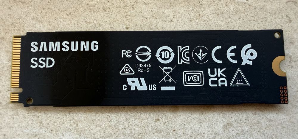 Samsung PM9C1 1TB NVME SSD диск
