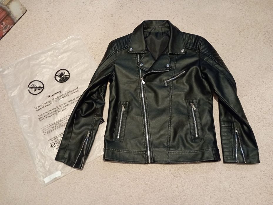Ново мъжко кожено яке, размер XS