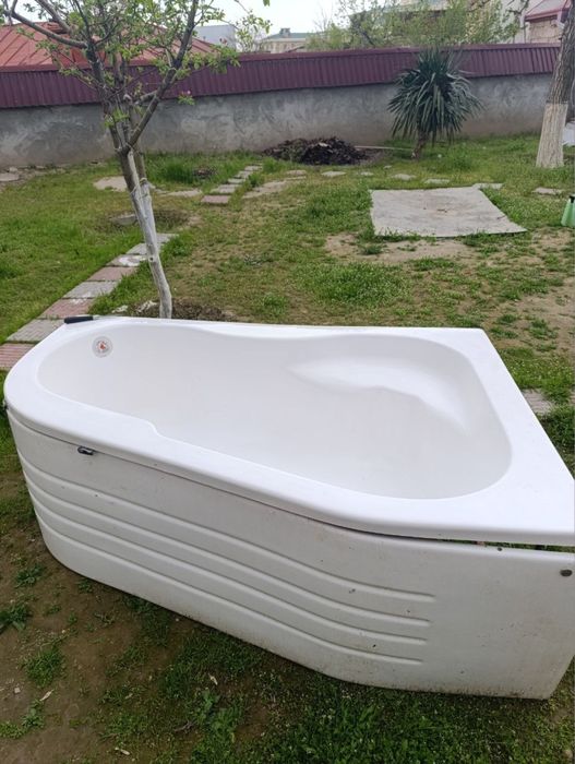 Продаётся акриловая ванна