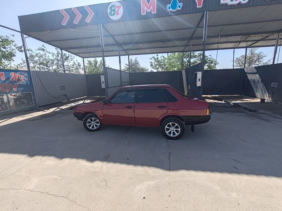 Lada samara 21099