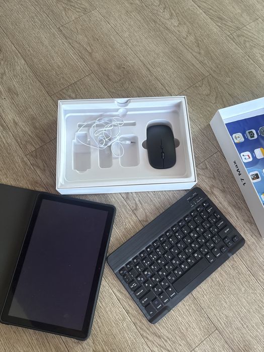 Планшет 17 Мах оранжевый