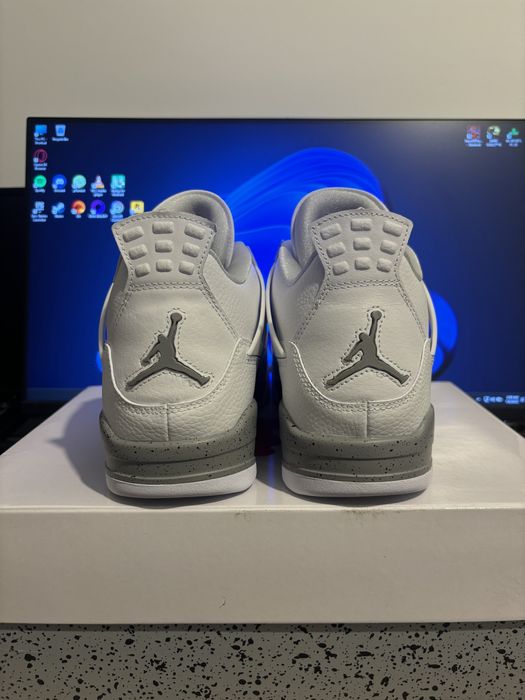 Jordan 4 White Oreo