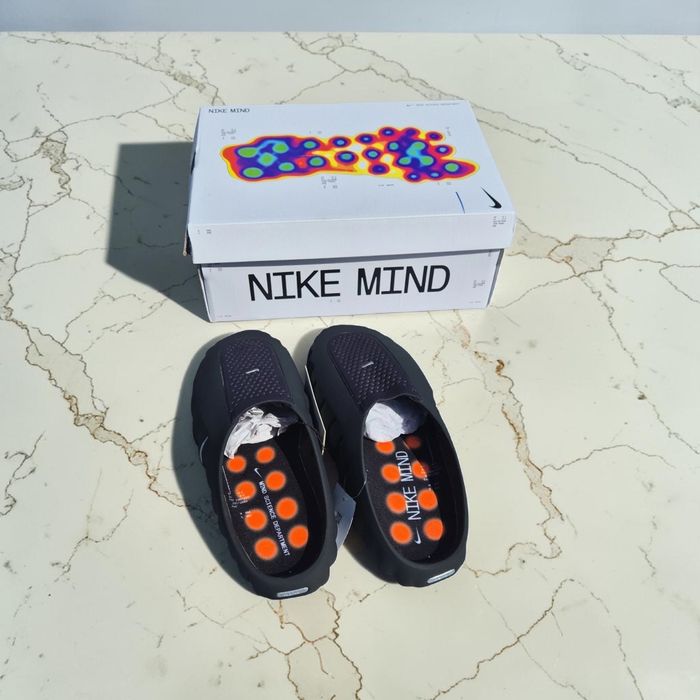 Slapi Nike Mind 001 Black Chrome 44