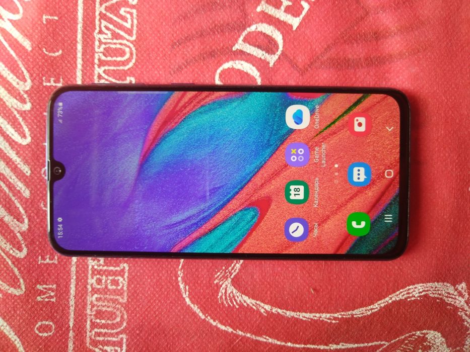 Продаеться Samsung A40