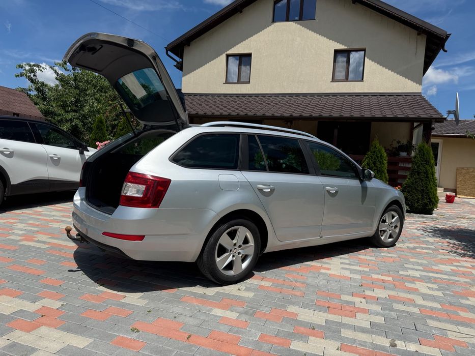 Skoda Oktavia Combi 2014 diesel, manuala