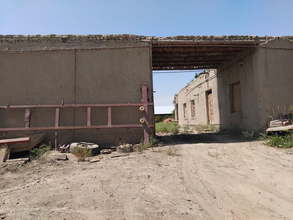 Участка.сотилади.