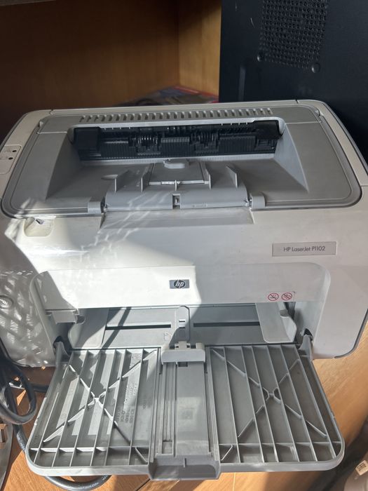 Принтер HP LaserJet P1102