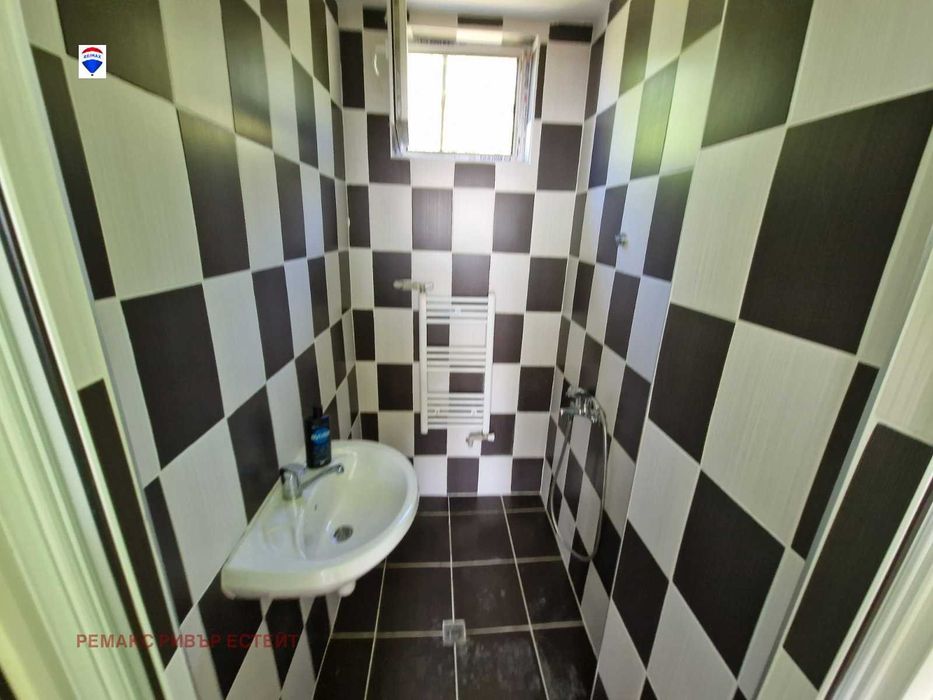 Къща за продажба в гр. Борово