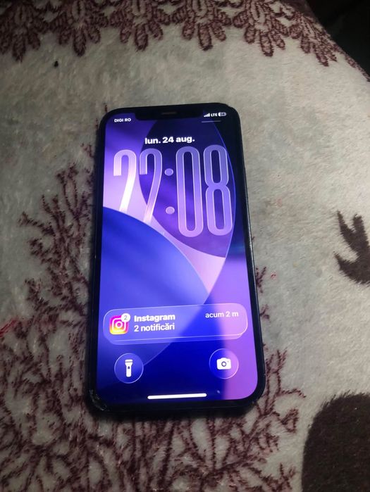 Vanddddd iphone12