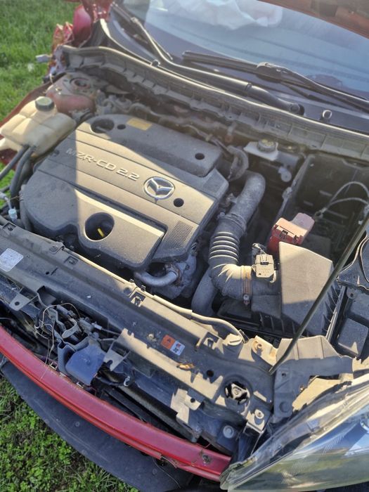 Dezmembrez Mazda 3 2.2 diesel 185 cai