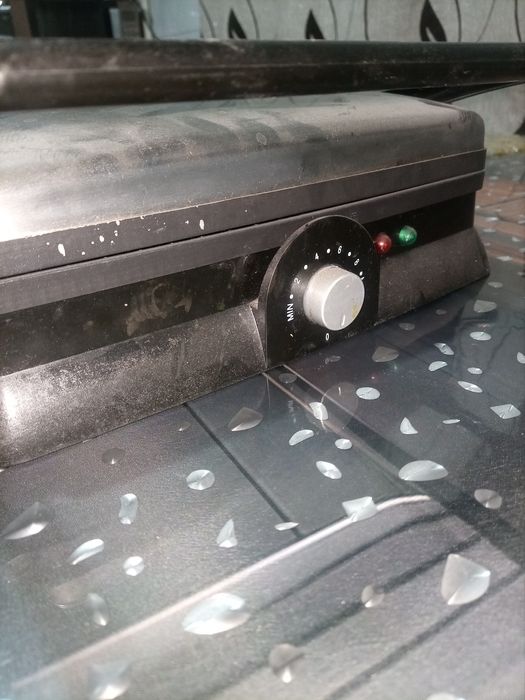 Продам грильницу