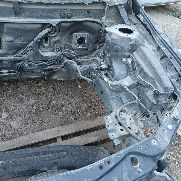 телевизор ланжирон Toyota camry 50