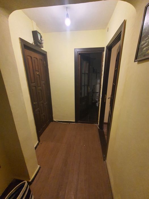 Inchiriez garsoniera Prundu