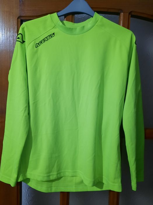 Bluze termice 2 buc, colanti termici 2 buc și 1 tricou