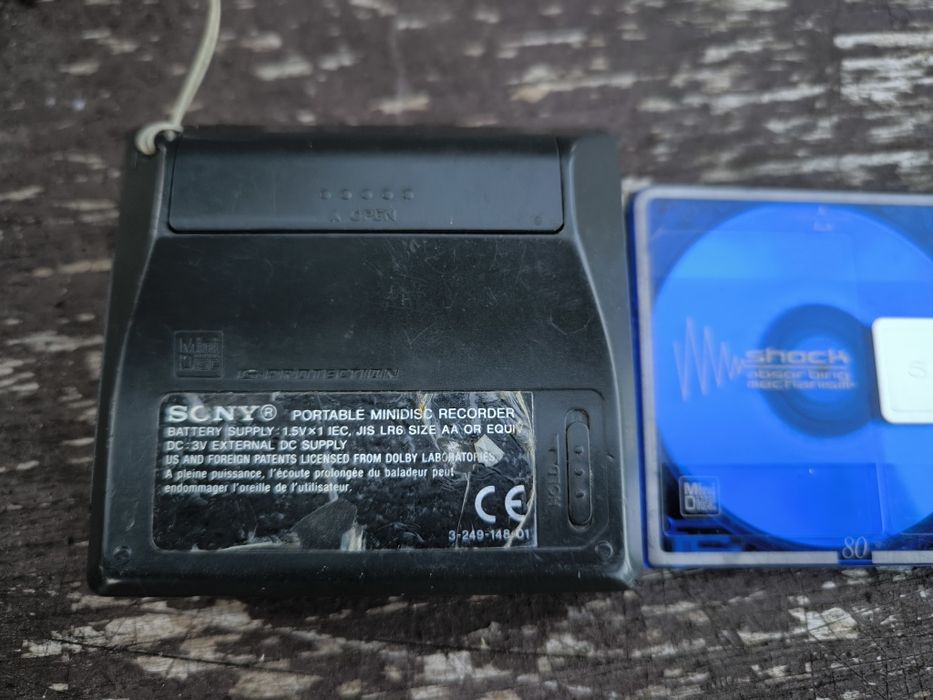 Walkman Sony MZ R-410