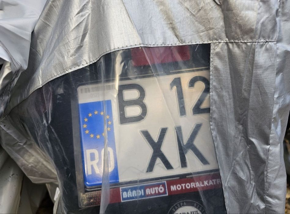 Vând Kawasaki ZR 550 Zephyr