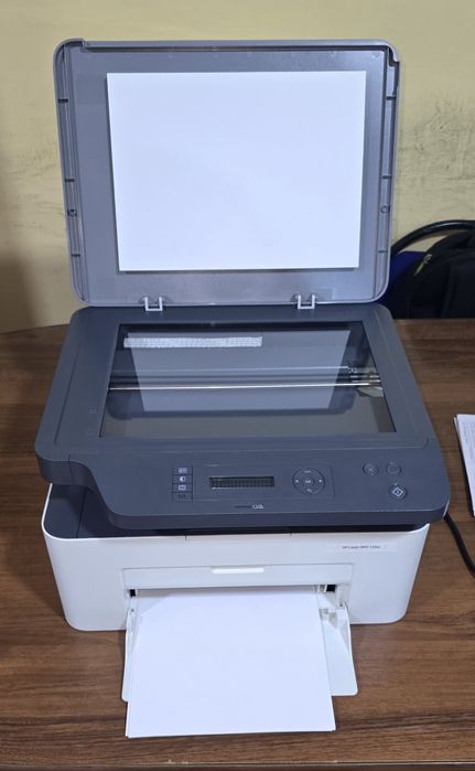 Продам принтер HP Laser MFP 135W