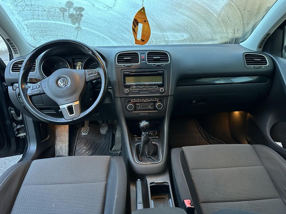 Vând golf 6, 2.0 tdi an 2011