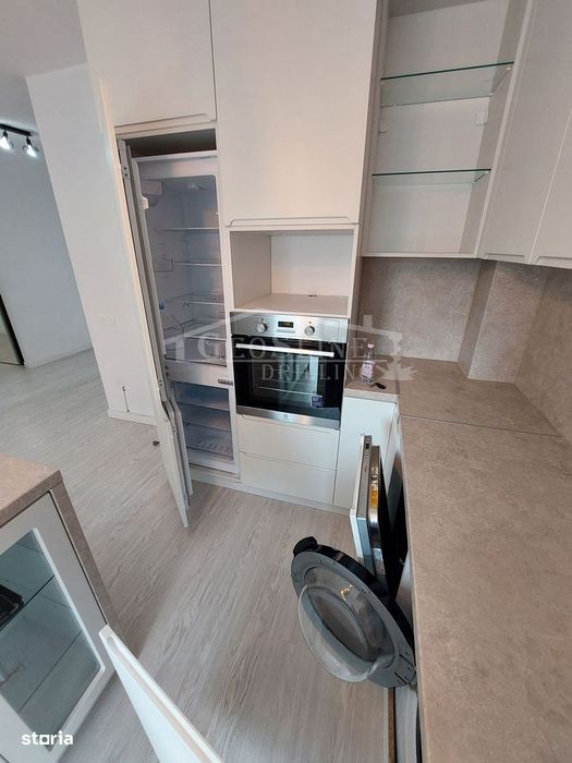 Apartament 3 camere Parcare subterană Boxă depozitare Strada Siretului — fotografia 3