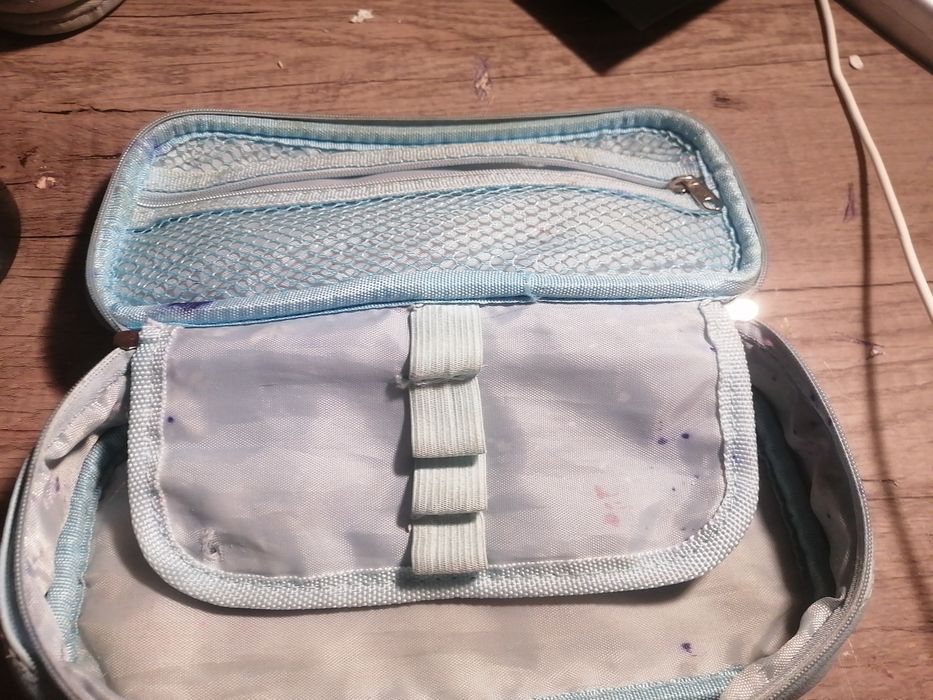 Пенал бу в хорошем качестве