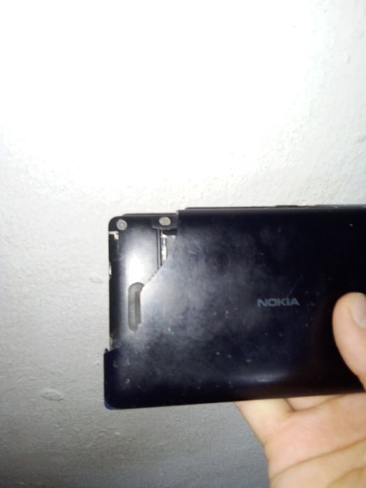 Nokia _x2 sotiladi