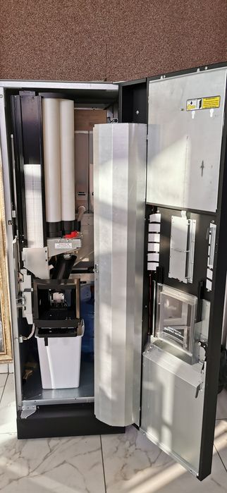 Вендинговый аппарат Unicum Nova