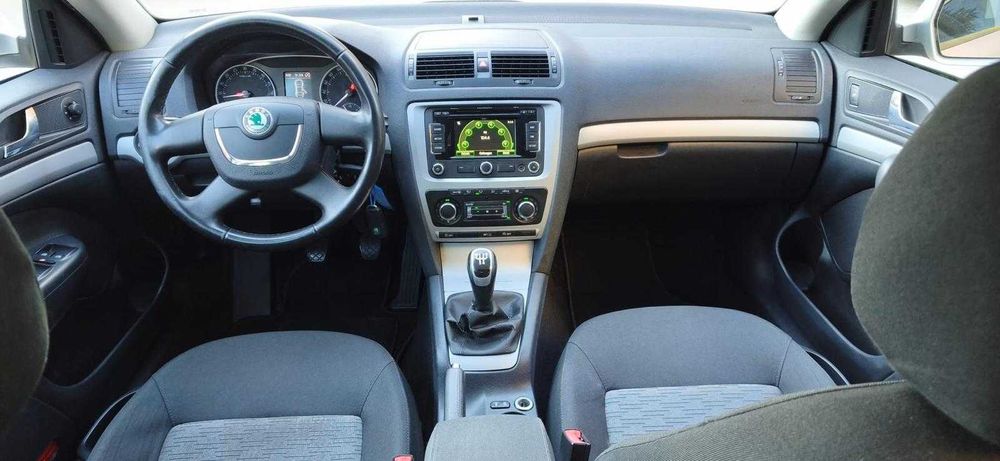 Skoda Octavia Combi 1.6 TDI GreenTech Ambition Business Line – 105 CP – 2012