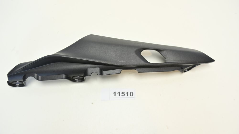 Carena Codita Spate Dreapta Yamaha MT09 / SP 2021 - 2023