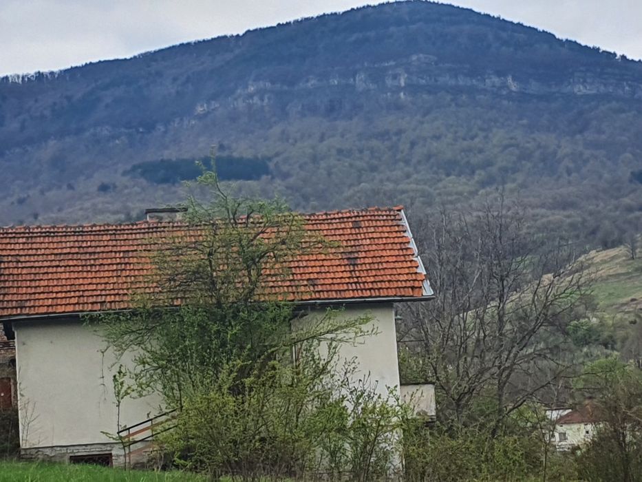 Продава се Къща в с. Добревци, Област Ловеч - 128 кв.м за 313 €/кв.м - Снимка #10