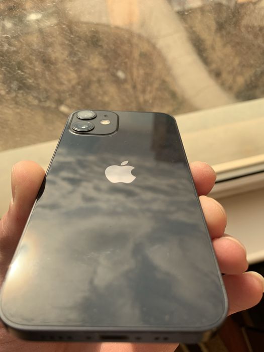 Айфон 12 Mini 128 gb.