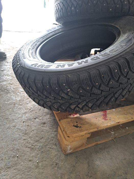 Продам зимнию резину 16 радиуса