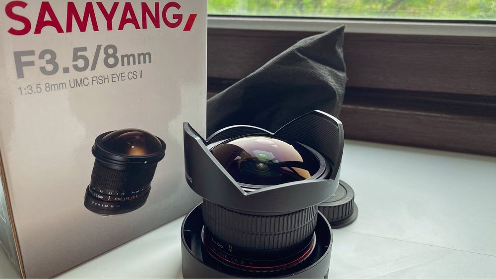 Obiectiv Samyang Fish Eye 8mm DSLR UMC F3.5 CS II Montura Canon EF