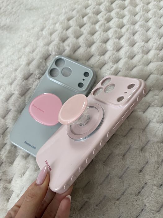 Лот два кейса за Iphone 17 pro max