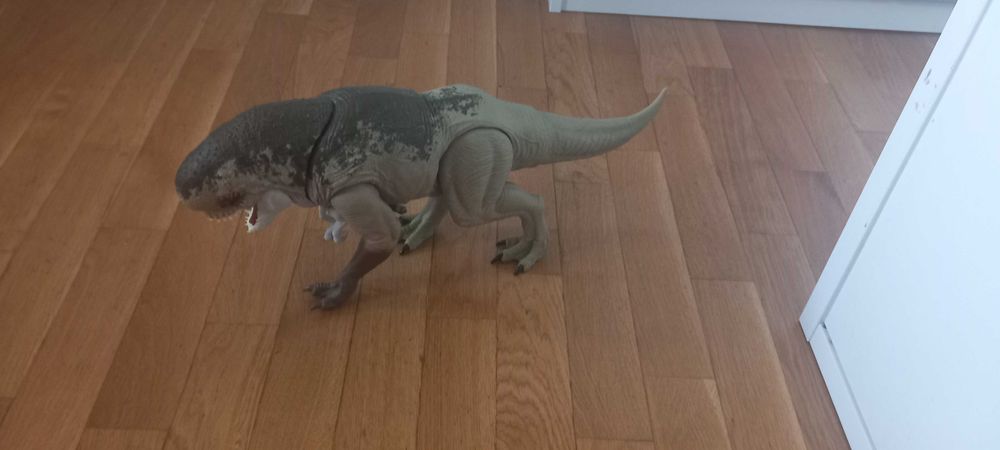 Динозаври Jurrasic world