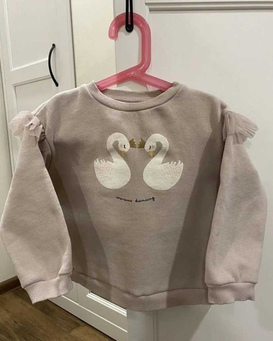 Свитшот Zara на девочку.