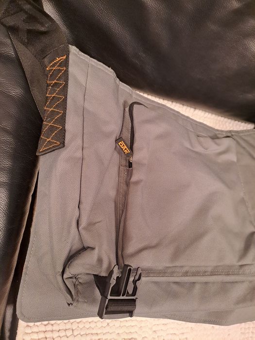 Geantă pentru laptop