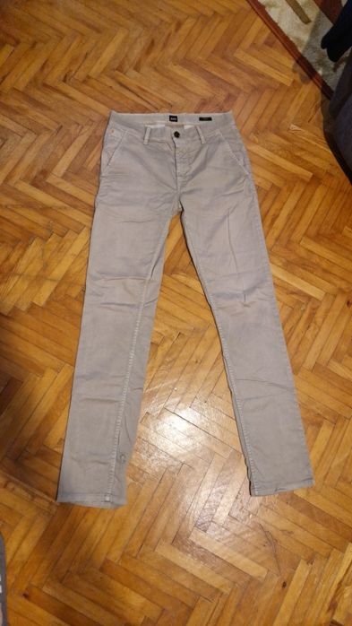 Pantaloni Hugo Boss 29/32 bej