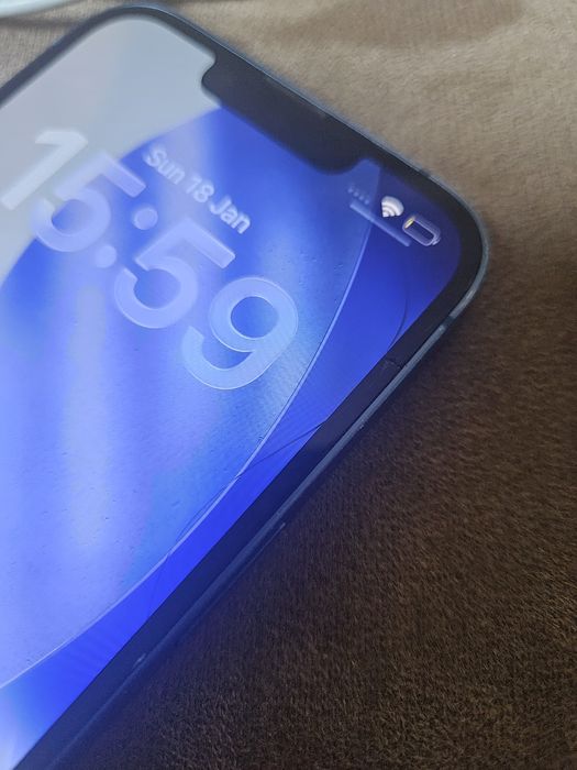 iPhone 13 128GB Blue 79% Battery Health Добро състояние