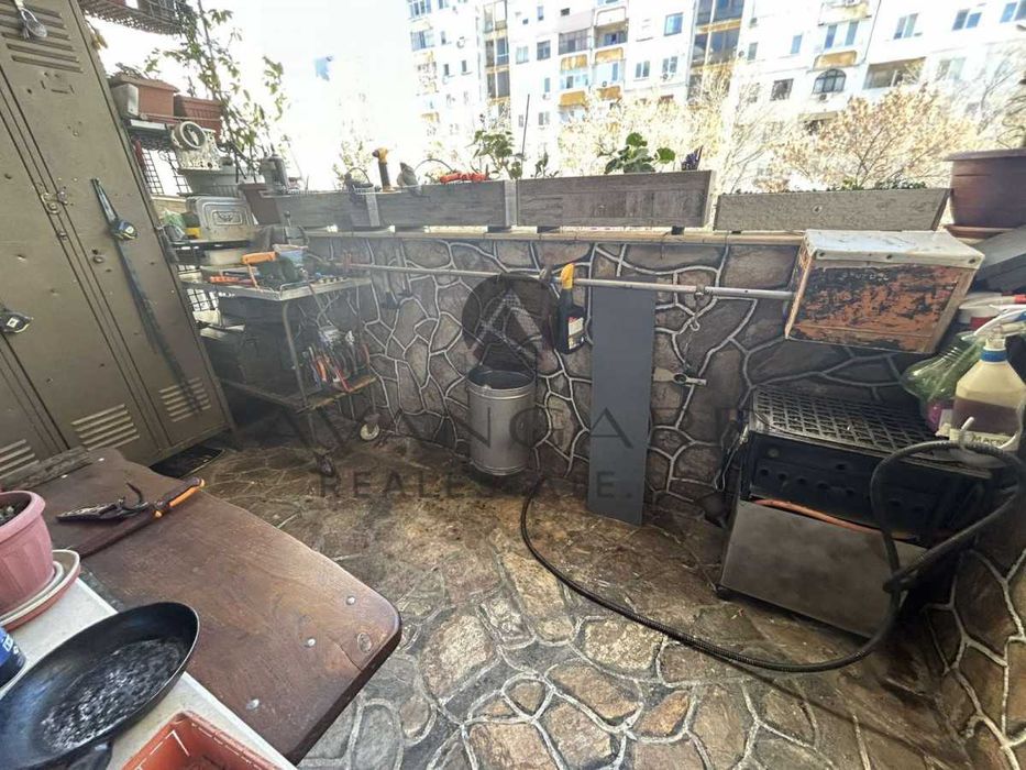 Продава се Тристаен апартамент в Пловдив, Кючук Париж - 92 кв.м за 2240 €/кв.м - Снимка #8